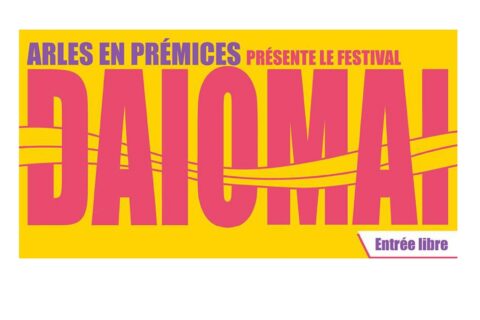 Titre et affiche du festival organisé en 2026 par l'association étudiante "Arles en prémices".