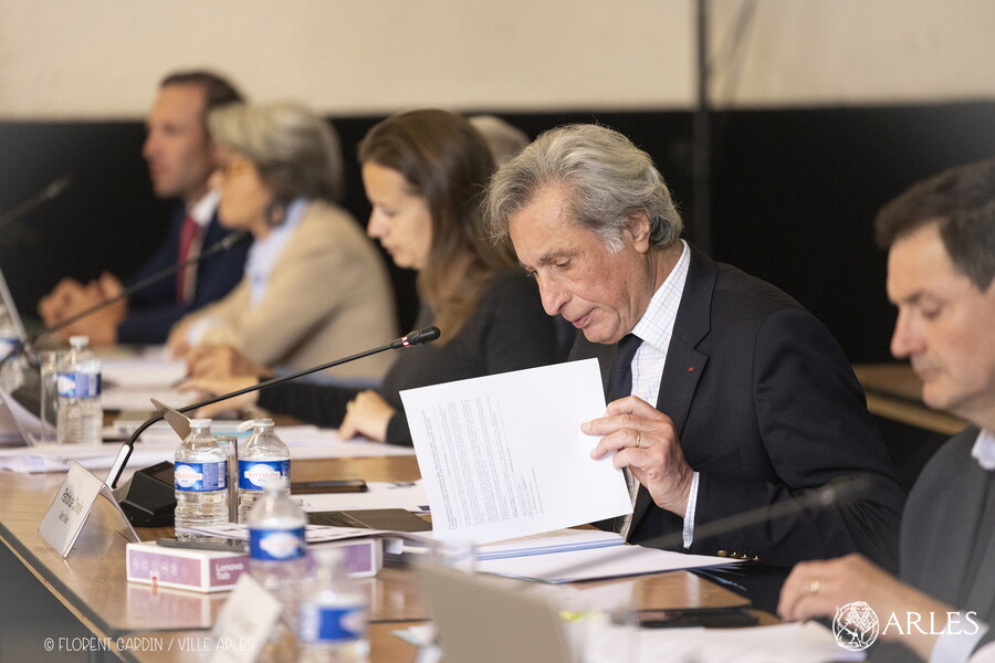 Cinq informations à retenir du conseil municipal du 11 juin 2026 – Arles