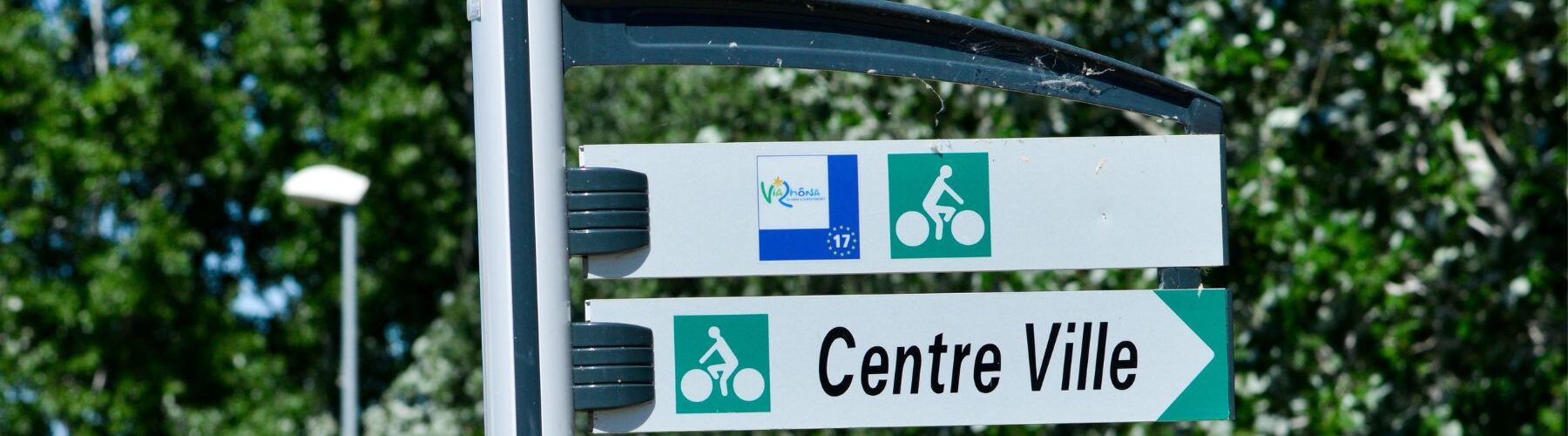 À pied et à vélo